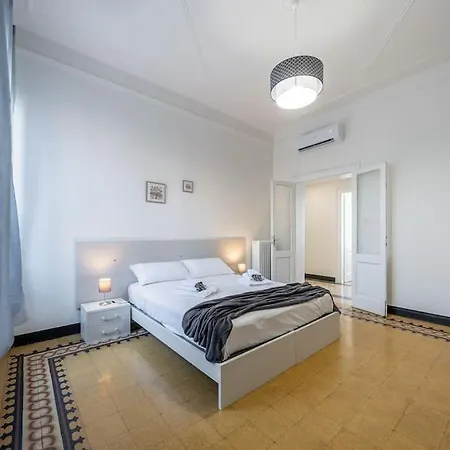 Ferrari - Stazione E Centro Appartement Modène