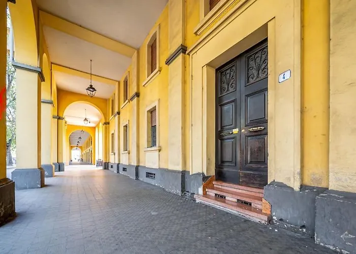 Ferrari - Stazione E Centro Citta Modena