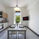 Ferrari - Stazione E Centro Citta Appartement *