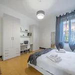 Ferrari - Stazione E Centro Citta Appartement Modena