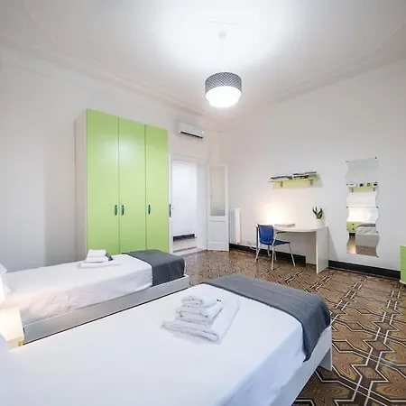 Apartment Ferrari - Stazione E Centro Citta