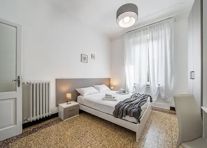 Apartment Ferrari - Stazione E Centro Citta Modena