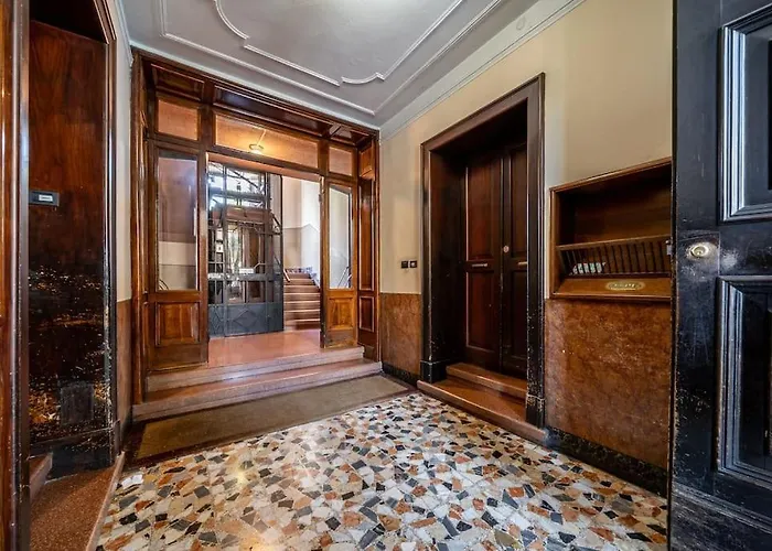 Ferrari - Stazione E Centro Citta * Modena