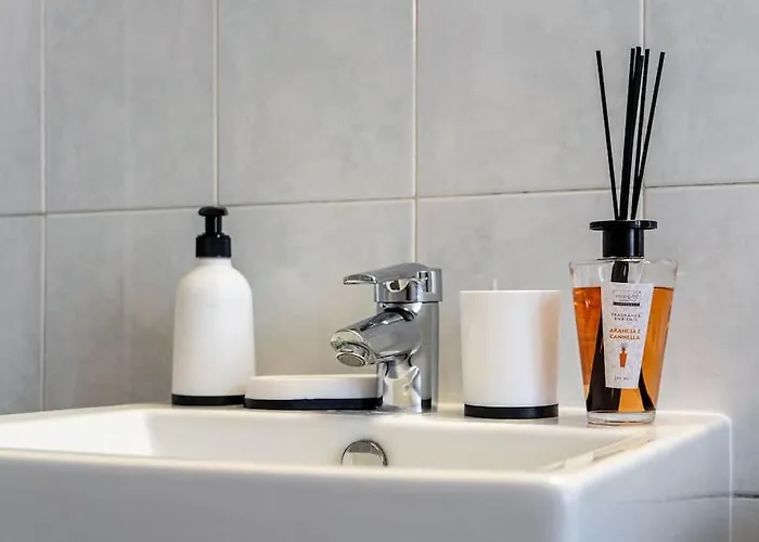 Apartment Ferrari - Stazione E Centro Citta